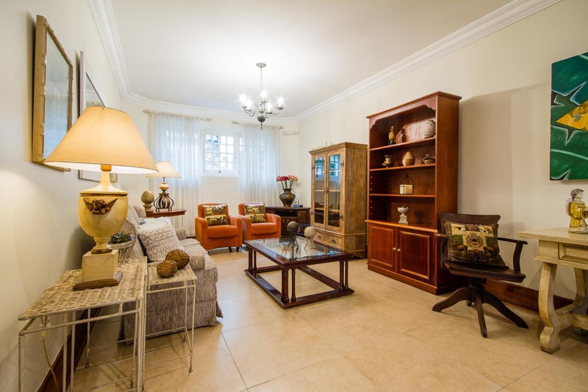 Pensão Casa Gialla By Concavus Campos do Jordão